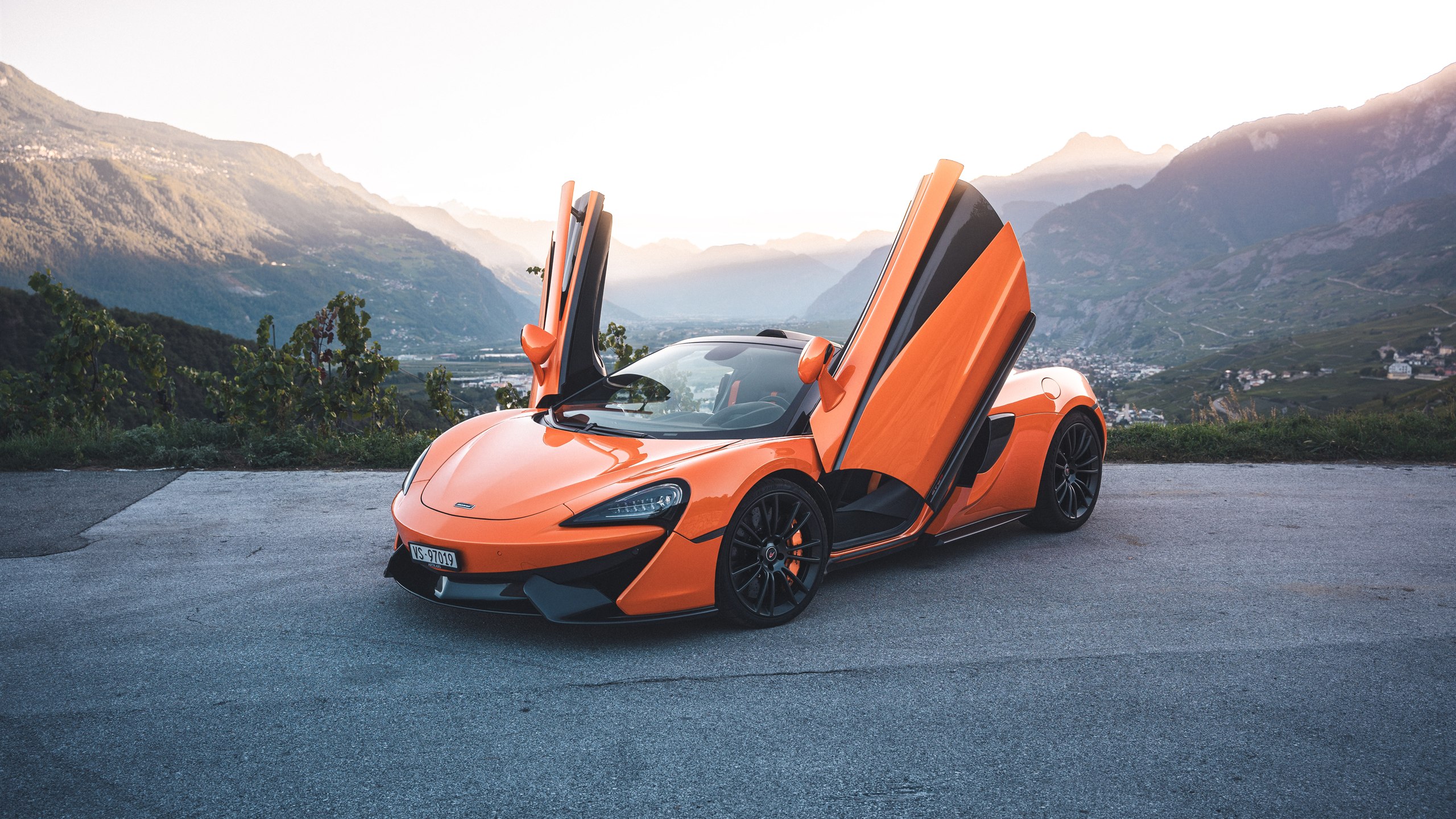 McLaren 570S